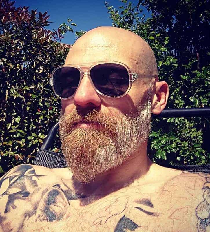 what is a ducktail beard